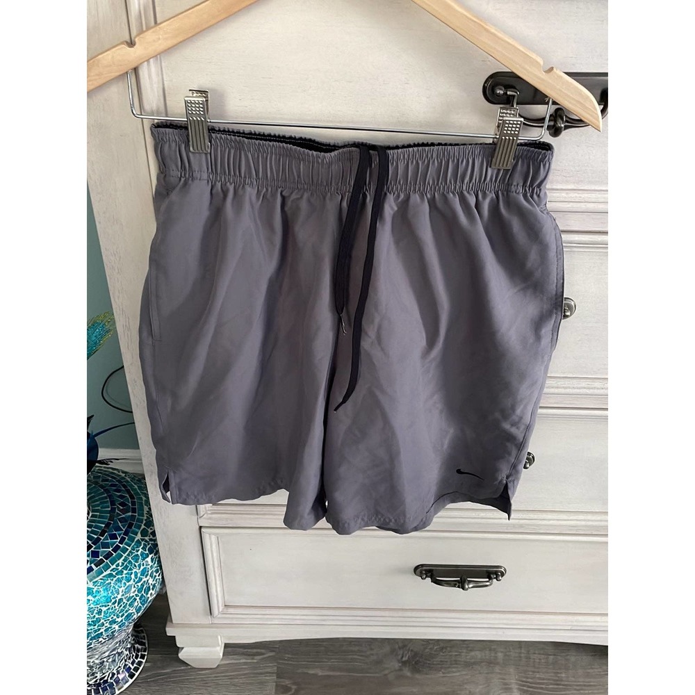 Men’s Nike size medium mesh, lined, swim trunks, gray